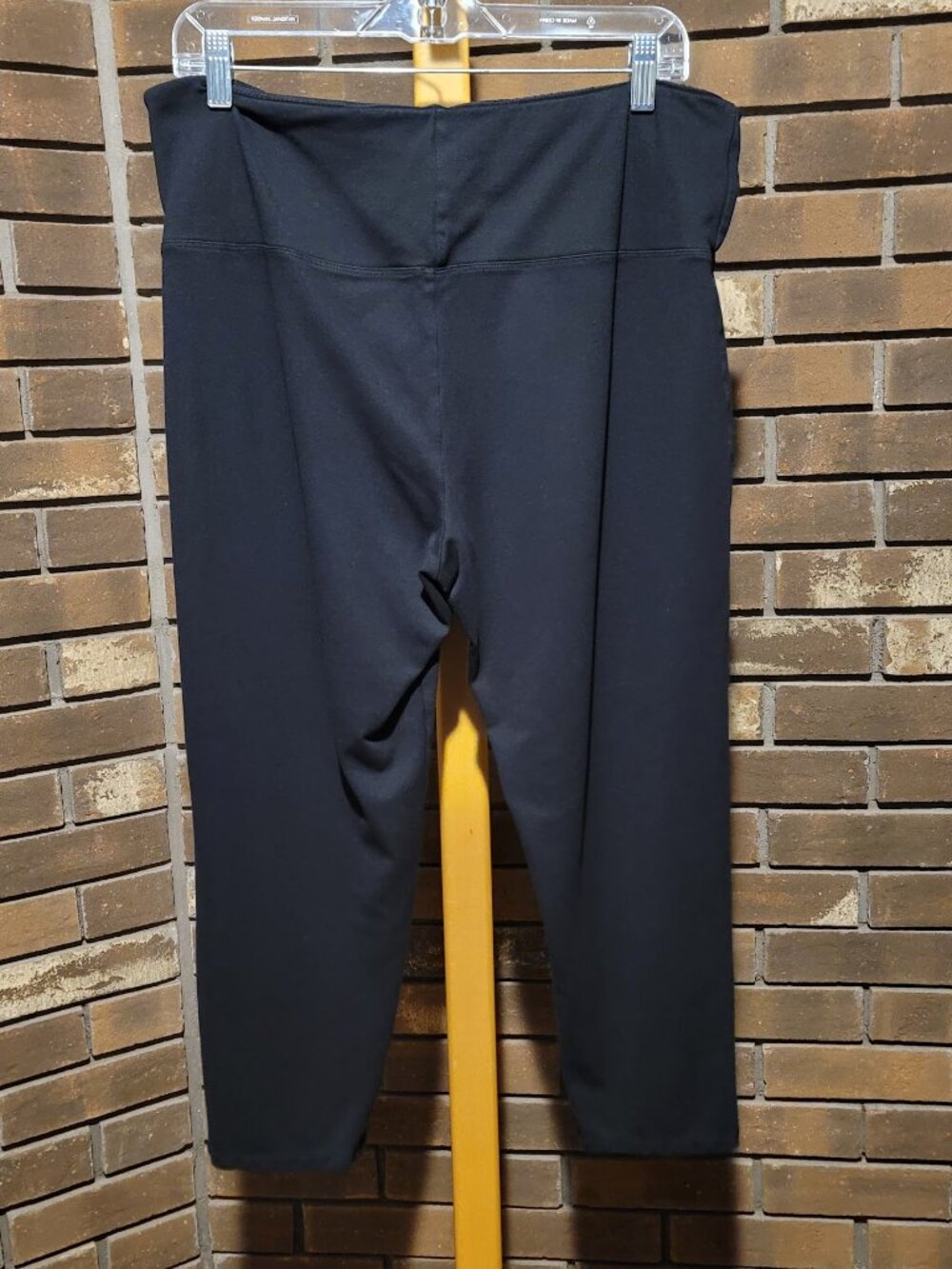 Jones New York Black High-Waisted Compression Leggings - Size 1X - Pull On - Picture 3 of 3